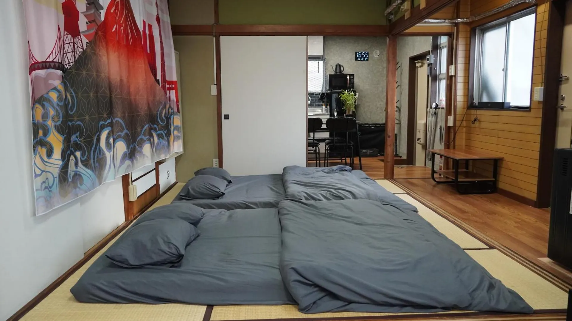 駅から徒歩4分/ビル3階全体/広い部屋/広い屋上/和室/レインボーブリッジ/お台場 東京都 0*,  日本