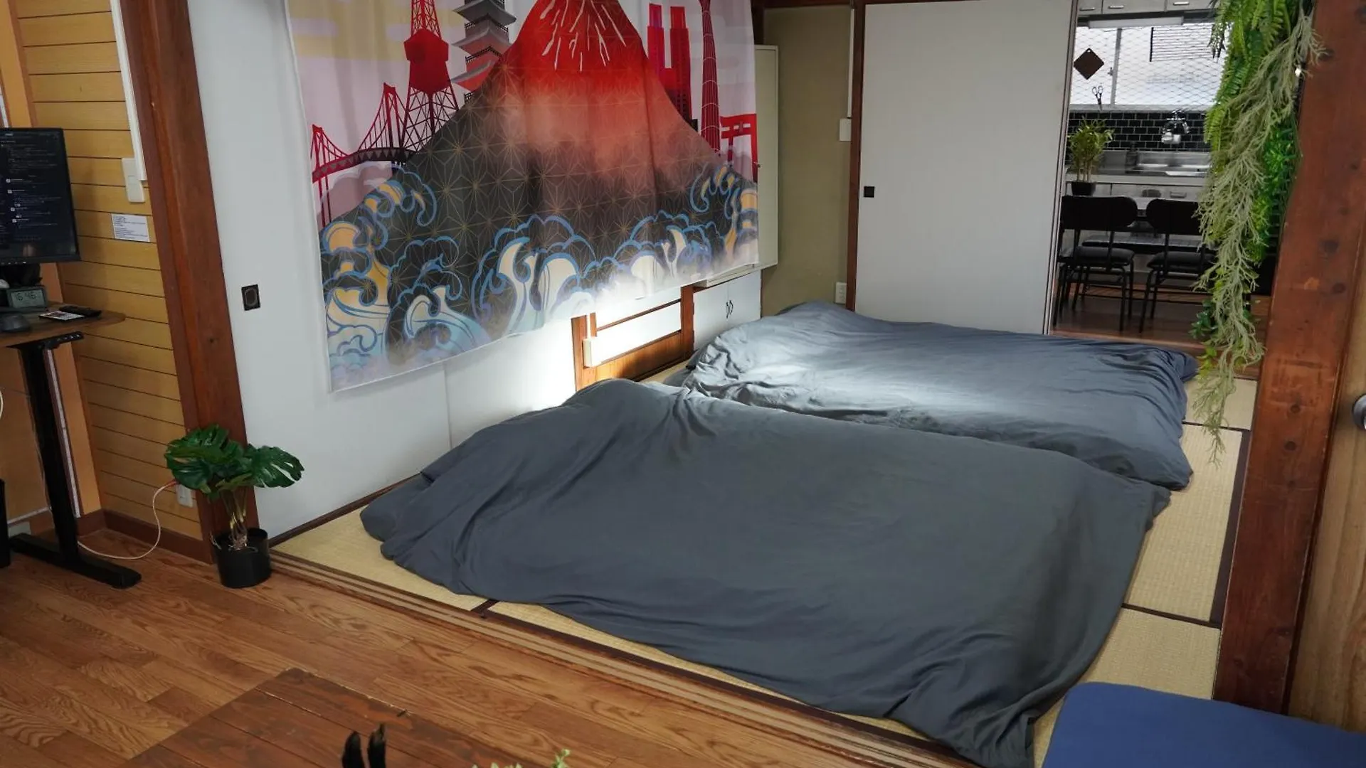 駅から徒歩4分/ビル3階全体/広い部屋/広い屋上/和室/レインボーブリッジ/お台場 東京都 0*,
